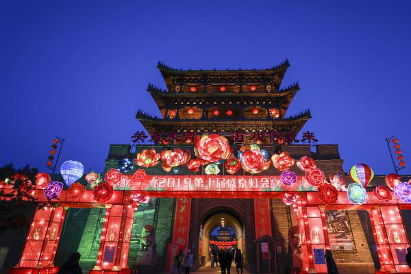 澳门官方平台-大数据请推给北京理工大学的四位大神们
！