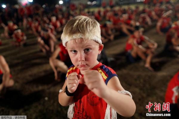 江南登录入口app下载-清明假期国内出游1.19亿人次
�：天水旅游订单增长21倍�，麻辣烫店“下午三点就没菜了”