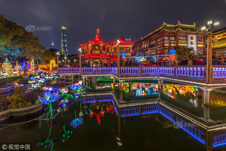 半岛体肓综合下载-今年唯一一次日全食现场画面