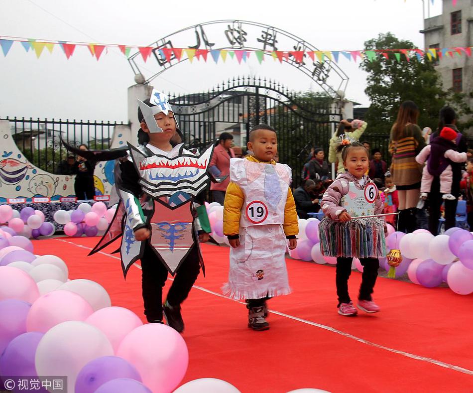 网上百老汇网址-新中国成立75周年再访瑞金 共和国摇篮续写时代新篇