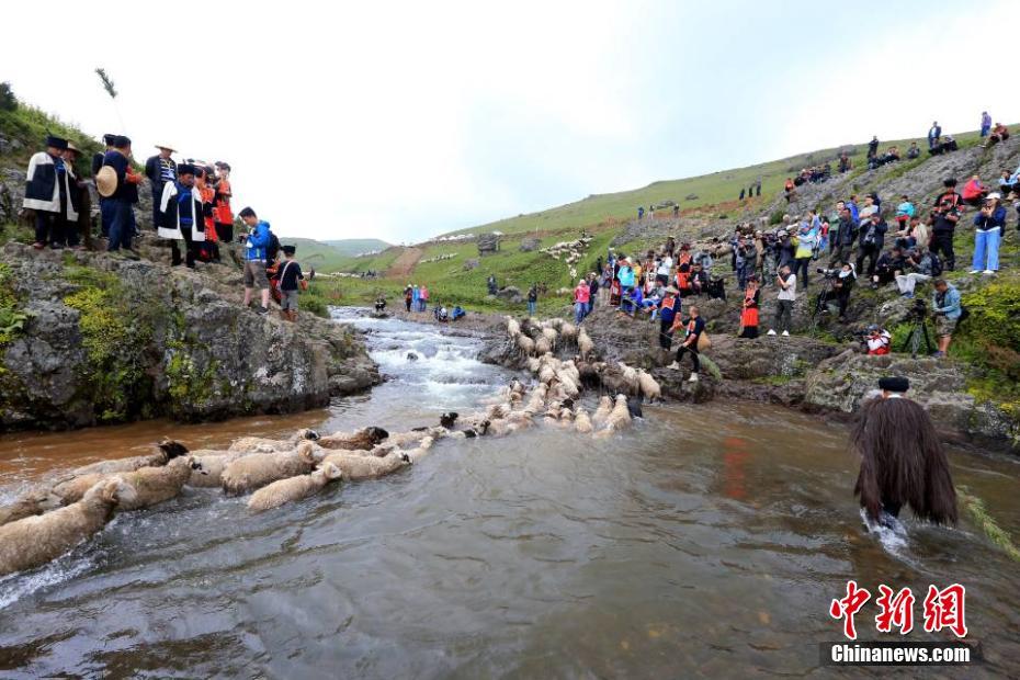 乐竞官网登录入口-多地目击不明飞行物