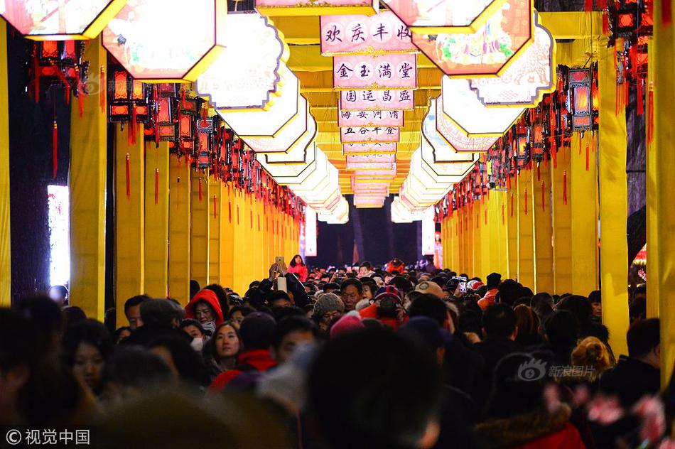 乐鱼官方在线登录-今年唯一一次日全食现场画面