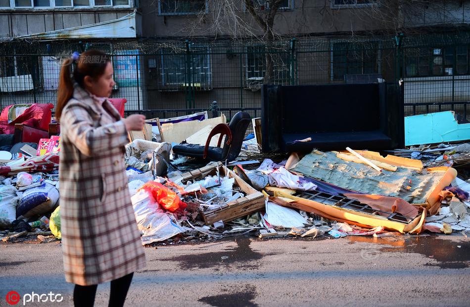 开云综合app官方官网-“提灯定损”之地探访�：村里住着很多陪读妈妈，当地民宿遭大量退订