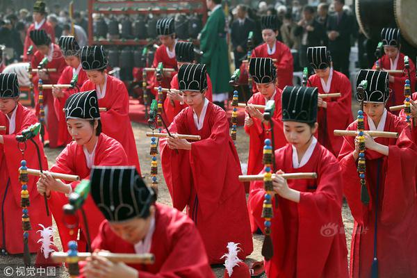 欧博abg手机版登录-浙大女生23年前写的励志标语火了