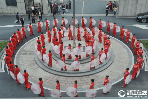 华体育会在线登录-朱婷官宣回归中国女排