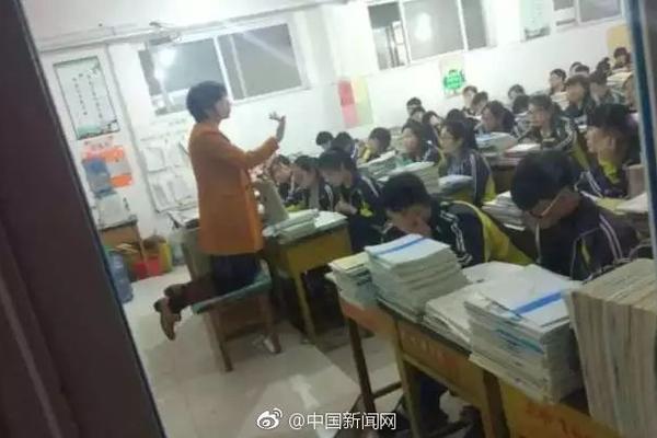 hth华体育app官网登录-马上评丨小学生“打烟牌”该不该禁？