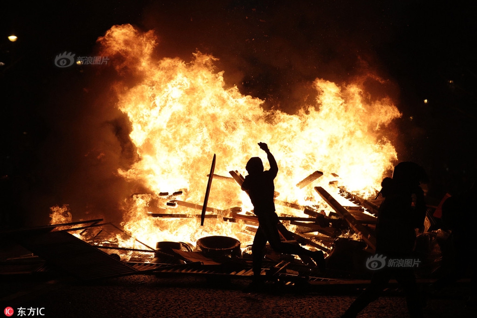 乐竞体育链接入口-浙大女生23年前写的励志标语火了