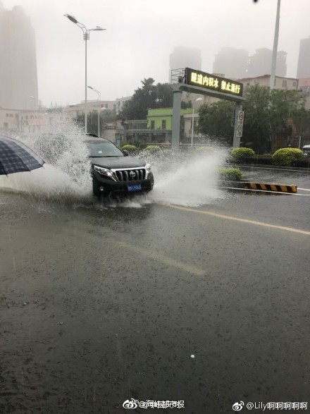 半岛平台下载安装-凌晨4点在深圳海边看银河